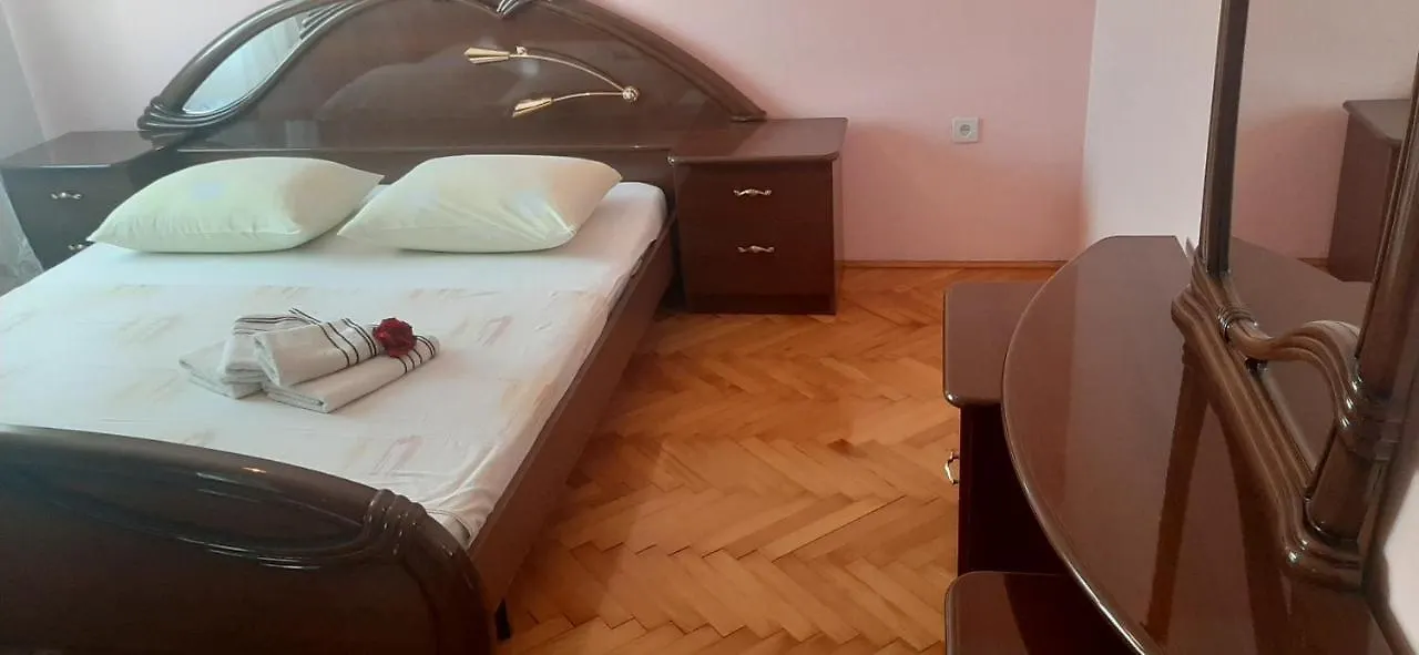 Apartment Vana Trogir 0*,  Croacia